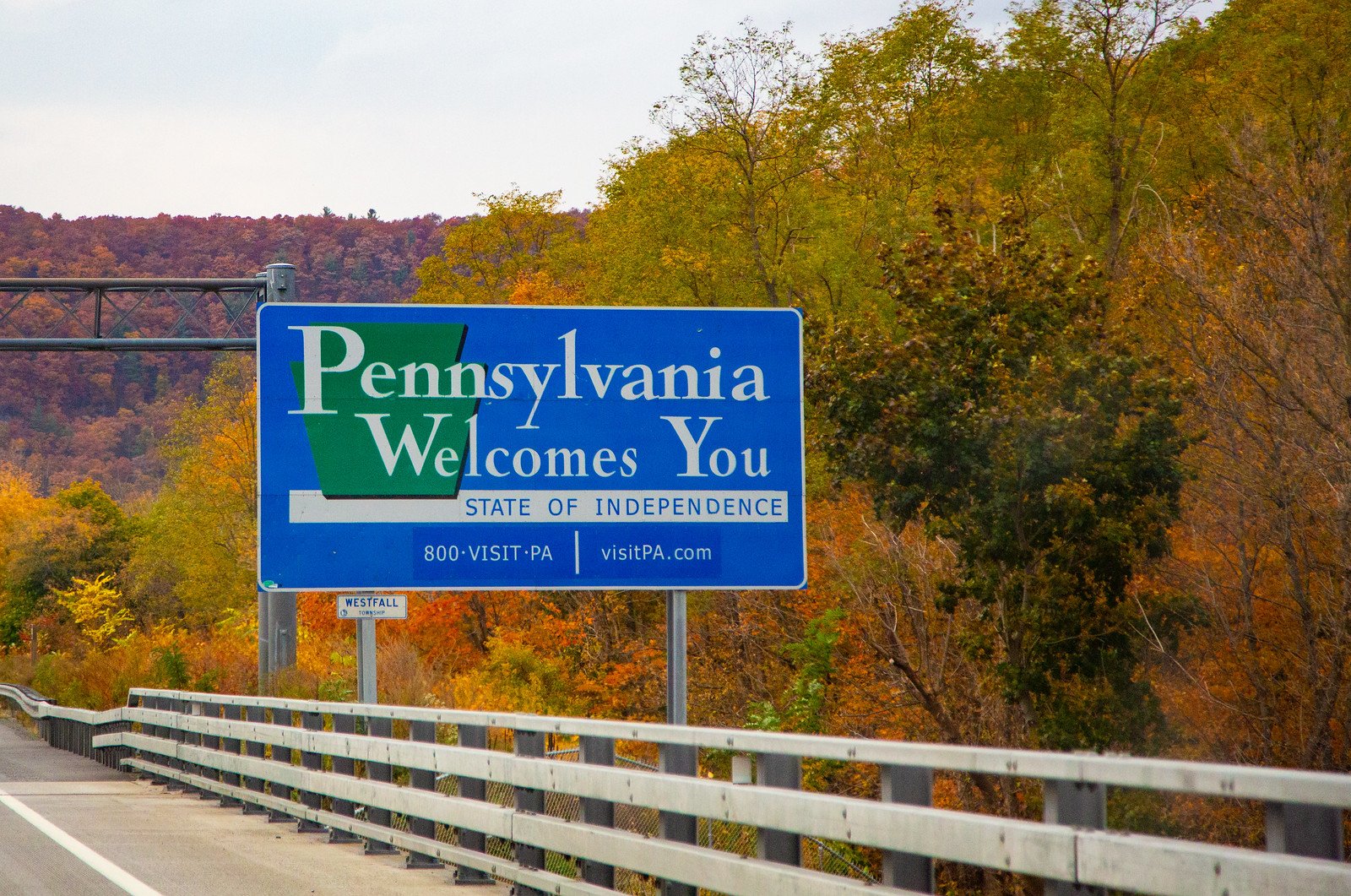 Pennsylvania state sign along the highway that reads 